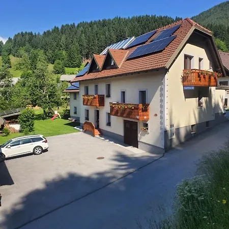 Apartma Lip * Rateče