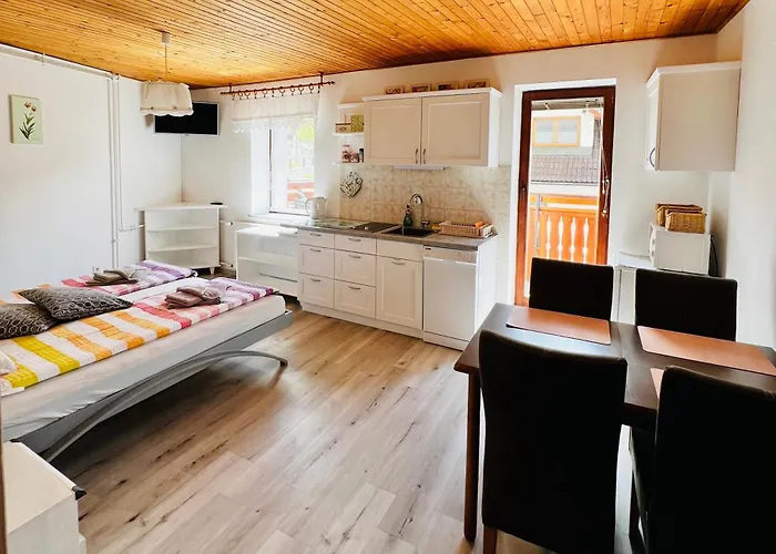 Apartman Apartma Lip